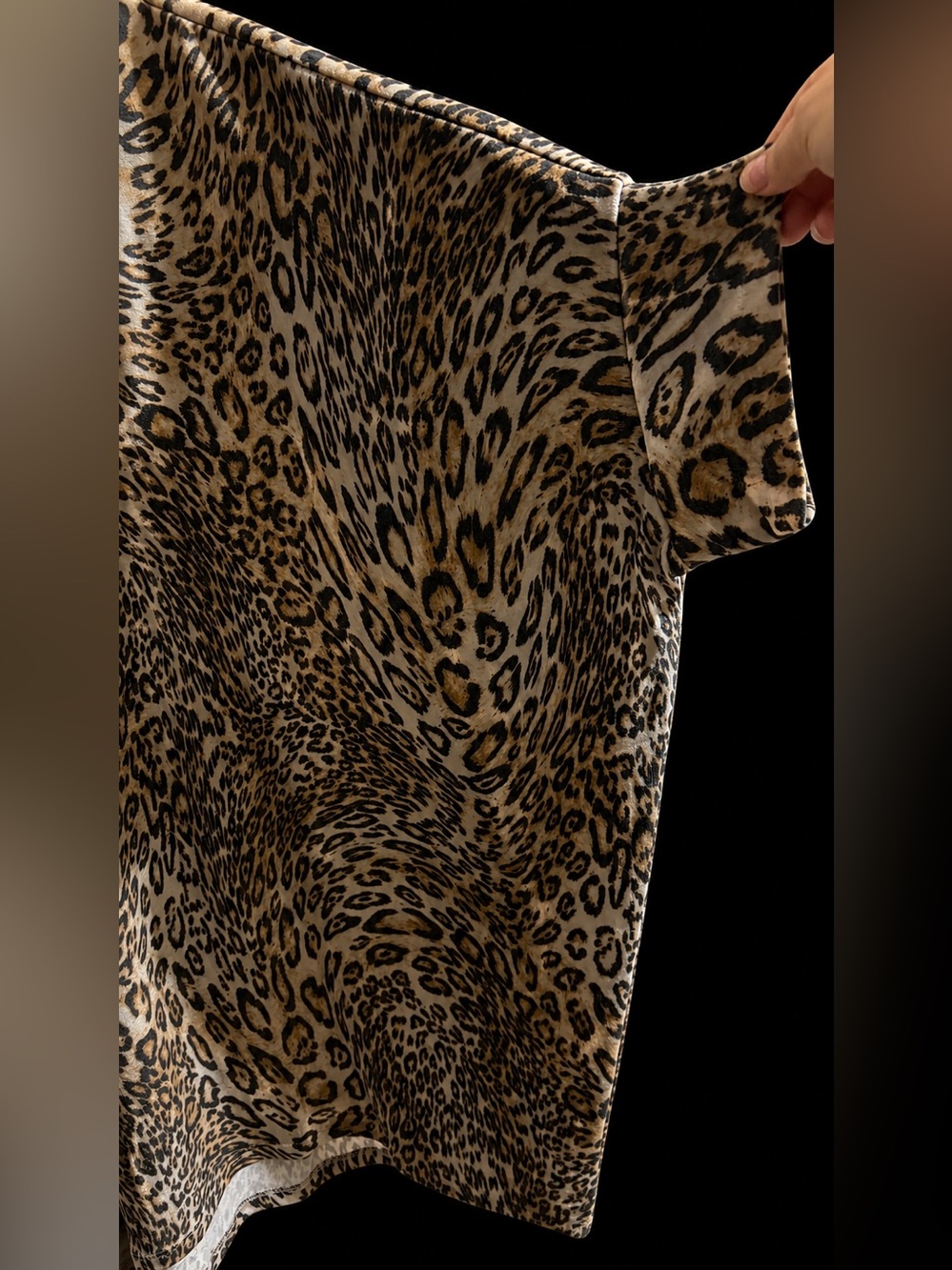 🆕 Leopard Print Stretch Oversized Plus Size Top Boutique Dolman Sleeve XL 2X 3X - Picture 3 of 4